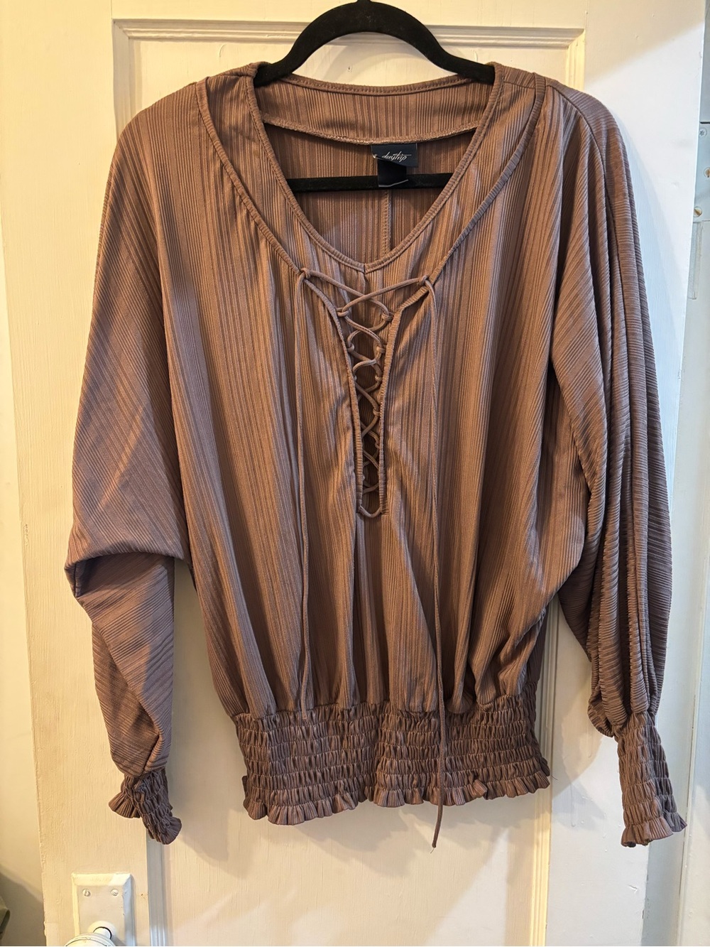 Daytrip Mauve Ribbed Lace-Up Smocked Waist Blouse